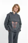 Embroidered patchwork for a boy 