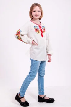 Embroidered shirt for girls 