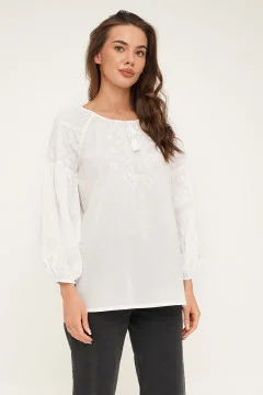 Embroidered shirt "Star"