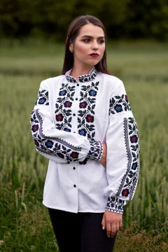 Вишиванка «Марусина» білого кольору