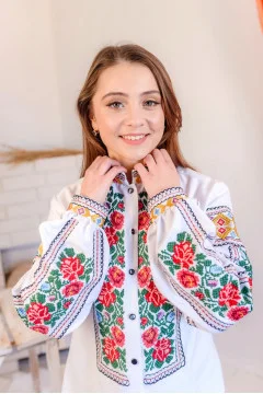 Вишиванка «Оляна» білого кольору