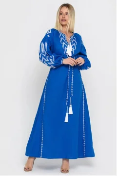 Embroidered dress 