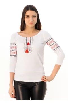 T-shirt "Lviv'yanka" white with red ornament