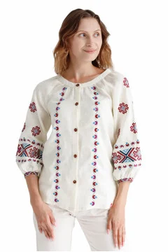 Embroidered shirt 