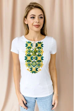 Embroidered T-shirt 