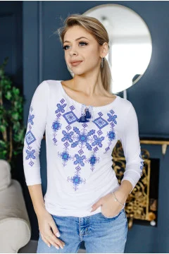 Embroidered T-shirt 