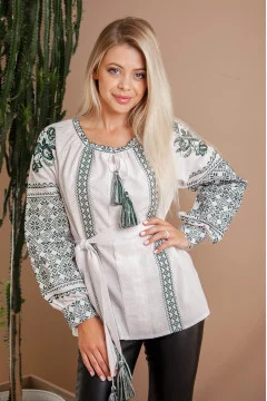 Embroidered shirt 