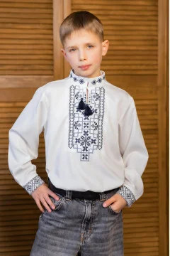 Embroidered shirt for a boy "Yarko" in milky color with blue ornament