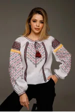 Вишиванка «Анісія» білого кольору