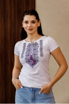 Embroidered T-shirt "Lavandula" in white with purple ornament