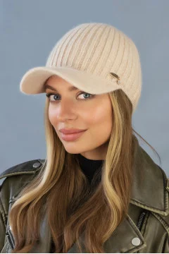 Warm baseball cap 