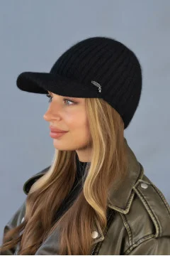 Warm baseball cap 