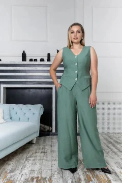 Pistachio-colored Leon costume