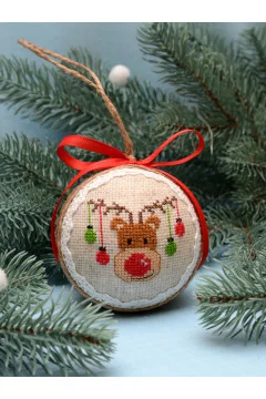 Christmas tree ornament 