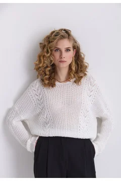 Milk-colored sweater 