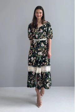 "Amelia" dress in black with print
