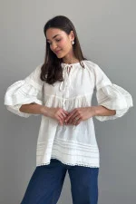 Blouse "Elelia" milky color
