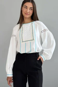 Blouse "Velia" milk color