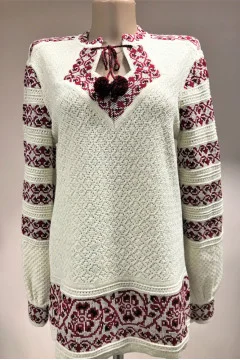 Knitted vyshyvanka 