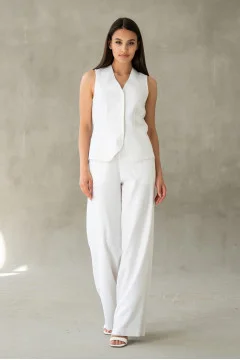 White "Jerona-linen" costume