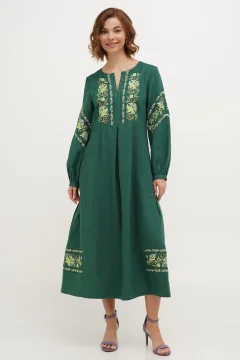 Embroidered dress "Malyovanka" in emerald color