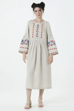 Embroidered dress "Svitozara" beige